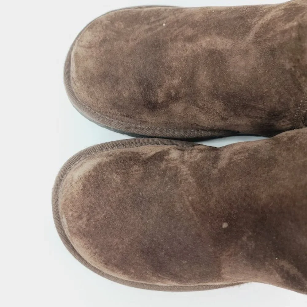 UGG Women's‎ Brown Metro Tas 5677 Sheepskin Fur Ankle Winter Boot Size 7